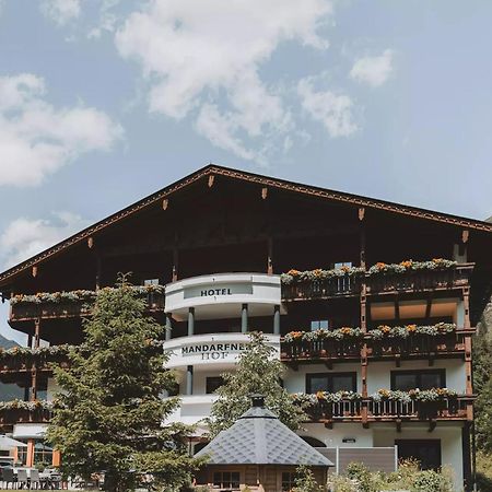 Boutique Hotel Mandarfnerhof Sankt Leonhard im Pitztal Exterior photo